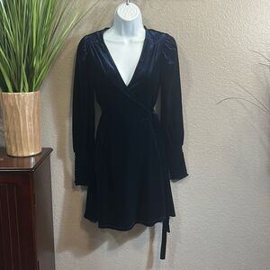 #620 Blue Rain long sleeve blue velvet wrap, mini dress size small